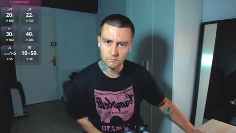 Snapshot of honestandrew chatting on January 24, 2025, 8:02 am Andrew online show from January 24, 2025, 8:02 am