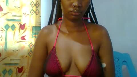 honey_beb online show from May 16, 2026, 10:47 am