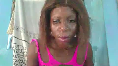 Queen online show from April 4, 2026, 2:36 pm