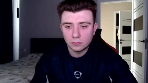 Wolfy online show from March 17, 2026, 7:33 am