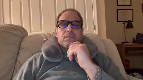 honey_man14 online show from December 25, 2024, 11:33 am