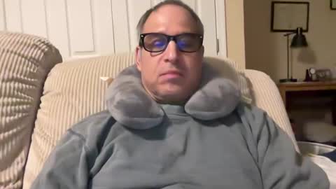 honey_man14 online show from December 28, 2024, 3:37 am