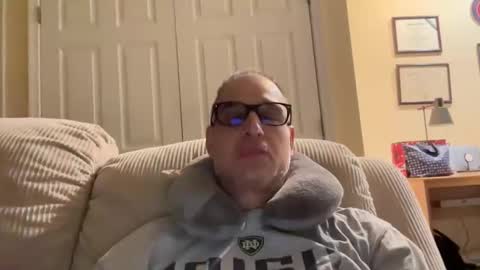 honey_man14 online show from January 5, 2025, 5:41 am