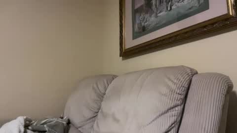 honey_man14 online show from October 5, 2025, 11:08 am