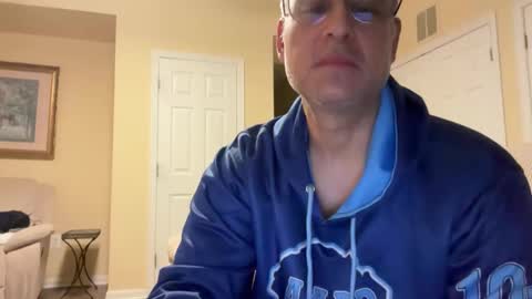 honey_man14 online show from December 20, 2025, 3:35 am