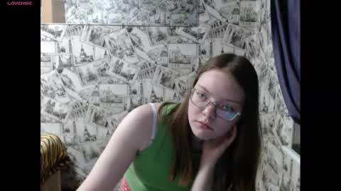 Lina online show from January 17, 2025, 2:50 pm