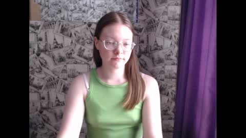 Lina online show from March 3, 2025, 1:31 pm
