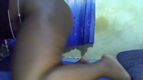 Snapshot of honey_sunshiny chatting on March 28, 2026, 2:33 am honey_sunshiny online show from March 28, 2026, 2:33 am