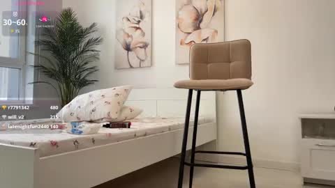 Mia online show from April 11, 2026, 7:45 am