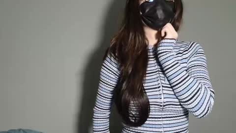 Snapshot of honeybeedog chatting on March 16, 2026, 2:17 am Jing online show from March 16, 2026, 2:17 am