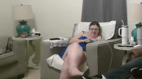 Honey online show from March 9, 2025, 9:14 pm