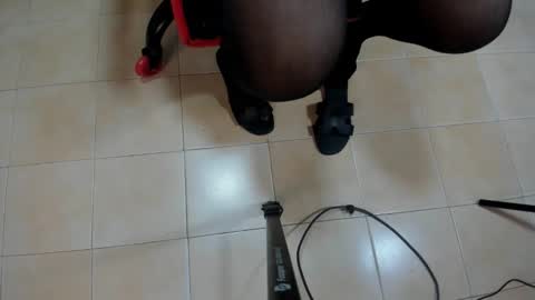 honeyht online show from April 5, 2026, 12:46 pm