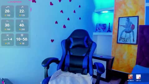 HONEY LUXE online show from February 26, 2026, 5:06 am