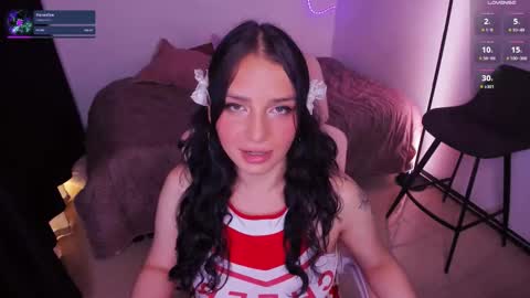 Snapshot of honeymoontea chatting on October 27, 2025, 8:46 pm online show from October 27, 2025, 8:46 pm