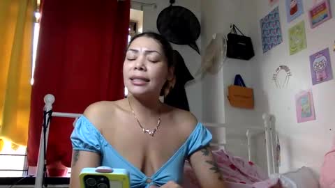 Snapshot of honeyruby chatting on September 26, 2025, 1:15 pm Ruby Sparks online show from September 26, 2025, 1:15 pm