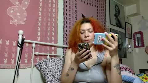 Snapshot of honeyruby chatting on June 14, 2026, 2:24 am Ruby Sparks online show from June 14, 2026, 2:24 am