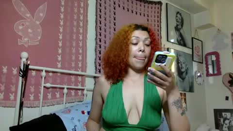 Snapshot of honeyruby chatting on June 16, 2026, 3:25 pm Ruby Sparks online show from June 16, 2026, 3:25 pm