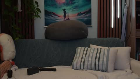 Snapshot of honeyumtoast chatting on October 14, 2025, 3:18 am Noelle online show from October 14, 2025, 3:18 am