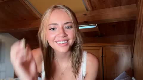 Honey online show from July 2, 2026, 5:24 am