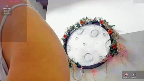 Snapshot of honnyy_23 chatting on December 16, 2025, 7:41 pm honnyy_23 online show from December 16, 2025, 7:41 pm