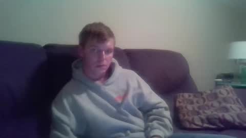 hookedonphonics105 online show from October 22, 2025, 11:04 pm