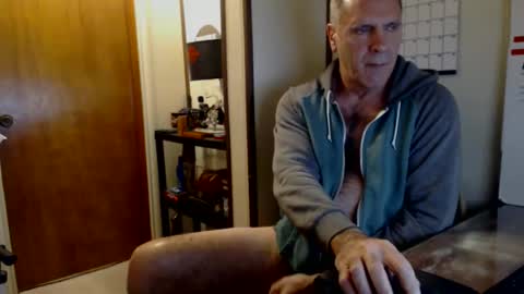 Jayson online show from January 6, 2026, 2:10 pm