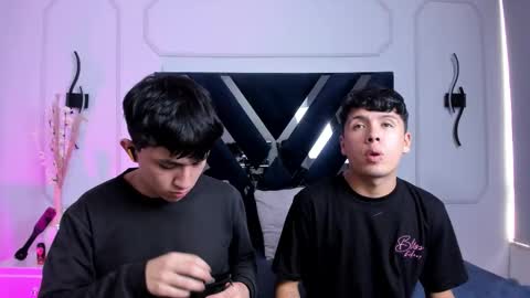 hoot_booys_ online show from March 6, 2026, 6:15 pm