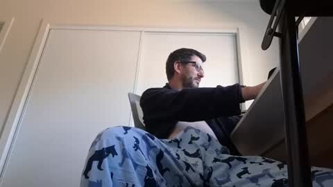 hopefulguy86 online show from May 22, 2026, 12:18 am