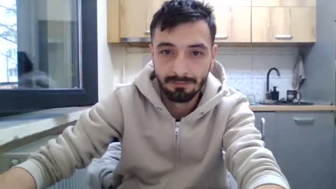 Snapshot of horny_couple9600 chatting on November 26, 2025, 5:52 am horny_couple9600 online show from November 26, 2025, 5:52 am