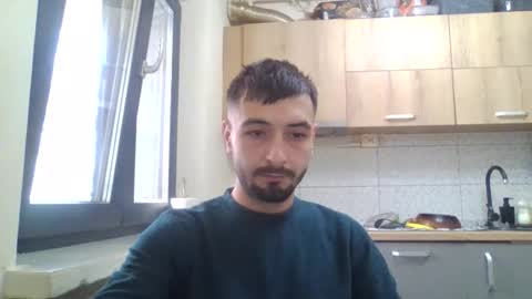 Snapshot of horny_couple9600 chatting on January 18, 2026, 12:42 pm horny_couple9600 online show from January 18, 2026, 12:42 pm