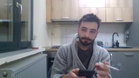 Snapshot of horny_couple9600 chatting on February 4, 2026, 2:39 am horny_couple9600 online show from February 4, 2026, 2:39 am