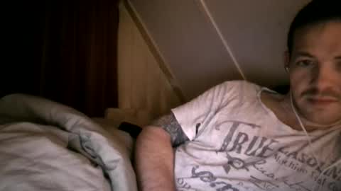 horny_dutch020 online show from May 4, 2026, 9:00 pm