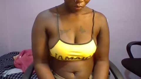 Snapshot of horny_hearts chatting on April 4, 2026, 4:11 am phanice online show from April 4, 2026, 4:11 am