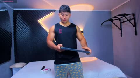 horny_nick18 online show from April 9, 2026, 9:58 am