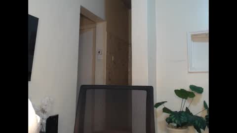 Snapshot of horny_princcess chatting on December 7, 2024, 1:03 am horny_princcess online show from December 7, 2024, 1:03 am