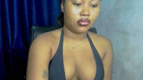 Snapshot of horny_temptation_ chatting on November 24, 2025, 9:09 am Miss Zanele online show from November 24, 2025, 9:09 am
