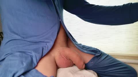 horny_throb online show from March 31, 2026, 12:05 pm