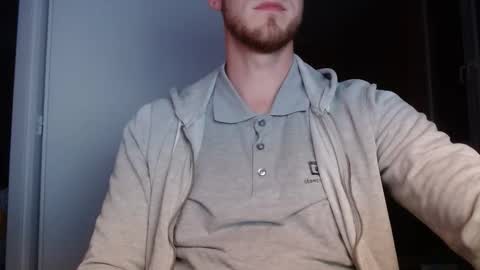 Snapshot of hornygaren chatting on October 3, 2025, 12:29 am zorander online show from October 3, 2025, 12:29 am