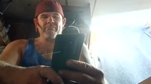 hornyhungwhiteboy4u269 online show from May 28, 2026, 7:33 pm
