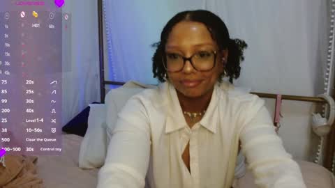 Snapshot of hornylittlehoney chatting on January 5, 2025, 8:54 am Horny Little Honey online show from January 5, 2025, 8:54 am