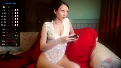 Snapshot of hornymoon666 chatting on October 11, 2025, 8:07 pm Hornymoon Moona online show from October 11, 2025, 8:07 pm