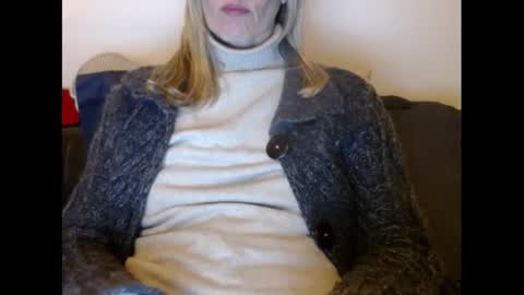 Snapshot of hornyssima chatting on January 18, 2025, 4:31 pm Hornyssima online show from January 18, 2025, 4:31 pm