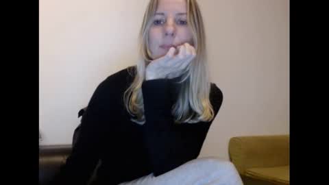 Snapshot of hornyssima chatting on January 25, 2025, 8:42 pm Hornyssima online show from January 25, 2025, 8:42 pm