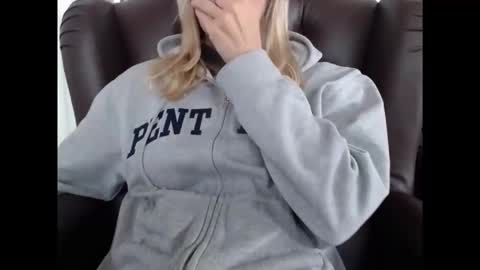 Snapshot of hornyssima chatting on October 10, 2025, 1:10 pm Hornyssima online show from October 10, 2025, 1:10 pm