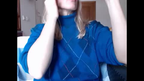 Snapshot of hornyssima chatting on January 18, 2026, 9:57 am Hornyssima online show from January 18, 2026, 9:57 am