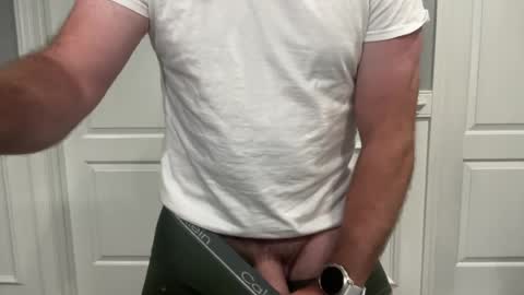 hornyusa13 online show from June 18, 2026, 9:52 pm