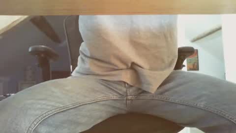 hornyworkerfr online show from June 16, 2026, 9:34 am