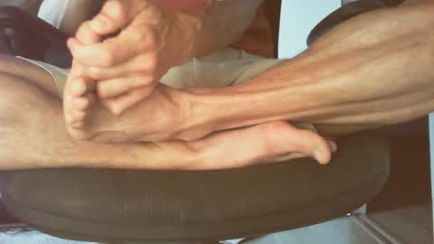 hornyworkerfr online show from June 18, 2026, 8:25 am