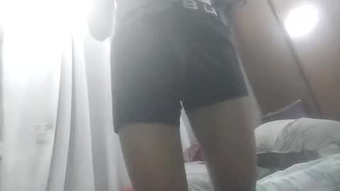 horsebrowm online show from January 2, 2025, 9:43 am