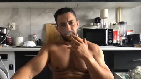 Chriss90 online show from April 30, 2026, 9:04 am